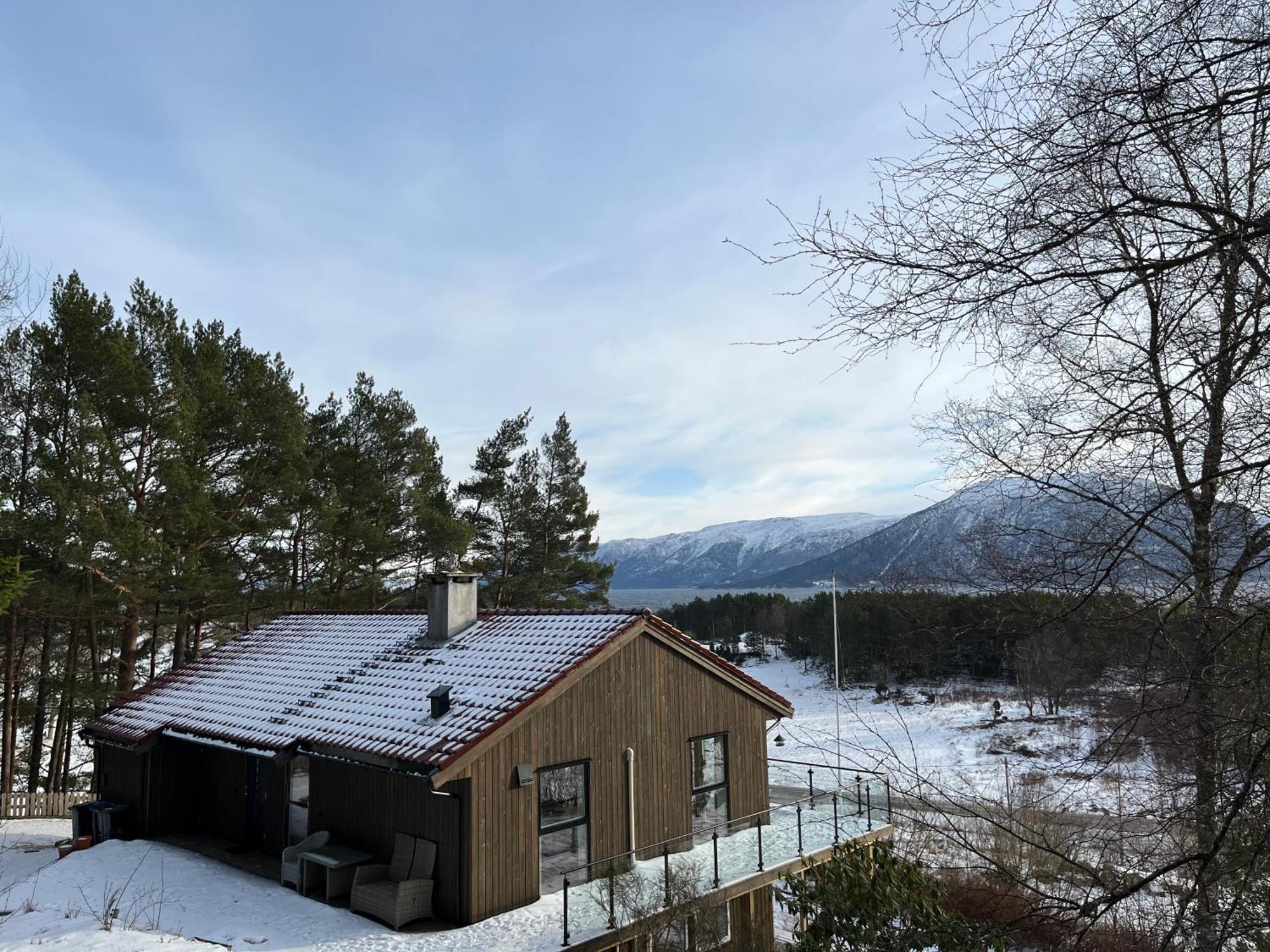 Bosdalhuset Villa Lavik  Екстериор снимка